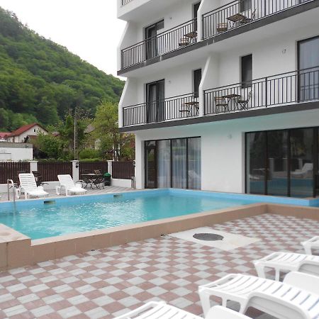 Andrana Hotel Caciulata Exterior photo