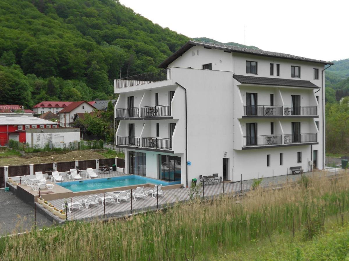 Andrana Hotel Caciulata Exterior photo