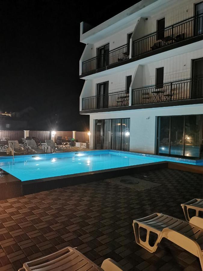 Andrana Hotel Caciulata Exterior photo